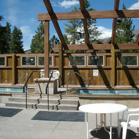 Sundowner II By Ski Village Resorts